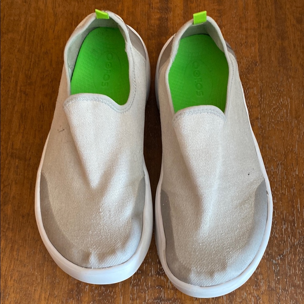 OOFOS Gray and Green Sneakers Lightweight Comfort